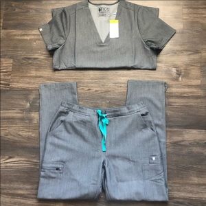 NWT Figs Scrubs in Graphite
